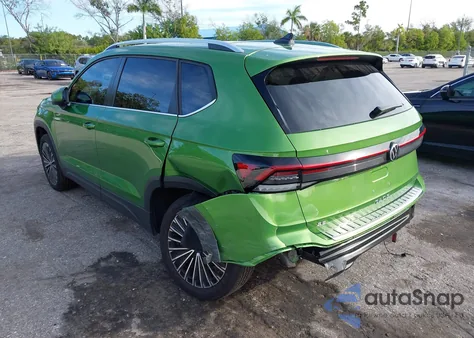 2025 Volkswagen Taos 1.5T Se z USA, uszkodzony, nr VIN 3VVEC7B24SM042371